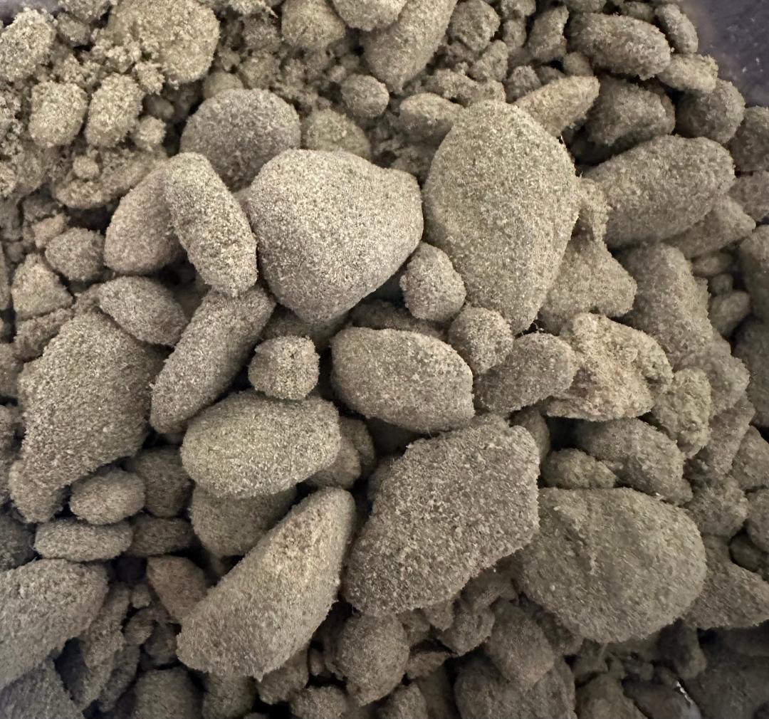 MAC #1 MOONROCKS